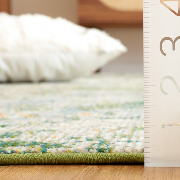 Safavieh Madison 453 Power Loomed 57% Polypropylene, 30% Cotton, 13% Polyester Modern Rug Green / Blue MAD453Y-5