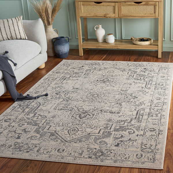 Safavieh Madison Round Ivory & Grey Bohemian Rug — Low-Profile, Durable Turkish Weave For Calm Living Spaces 6'-7" x 6'-7" MAD498F-7R