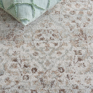 Safavieh Madison Solid Grey Polypropylene Area Rug Power Loomed in Turkey for Modern Living Rooms MAD609F-8