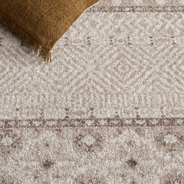 Safavieh Madison Bohemian Polypropylene Area Rug Power Loomed in Turkey for Living Spaces MAD797A-8