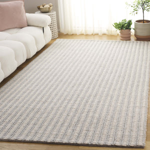 Safavieh Manhattan Runner Rug - Timeless Elegance, Hand-loomed Comfort, Perfect For Hallways And Entryways Ivory ,Grey 70% Wool 20% Cotton 10% Polyster Man225f-5