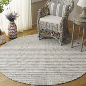 Safavieh Manhattan Runner Rug - Timeless Elegance, Hand-loomed Comfort, Perfect For Hallways And Entryways Ivory ,Grey 70% Wool 20% Cotton 10% Polyster Man225f-6r
