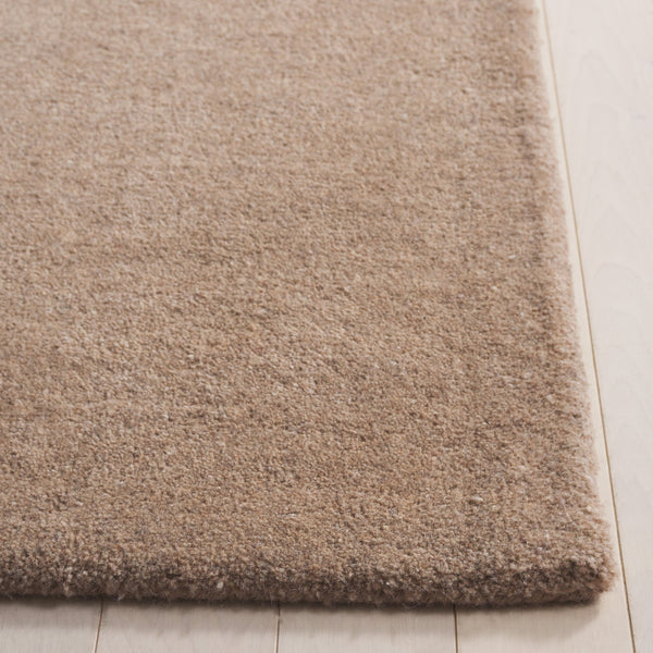 Safavieh Manhattan Medium Rectangle Area Rug - Hand-tufted Elegance With Luxurious Comfort For Modern Spaces Brown ,Ivory 80% Wool,20% Cotton Man478t-5