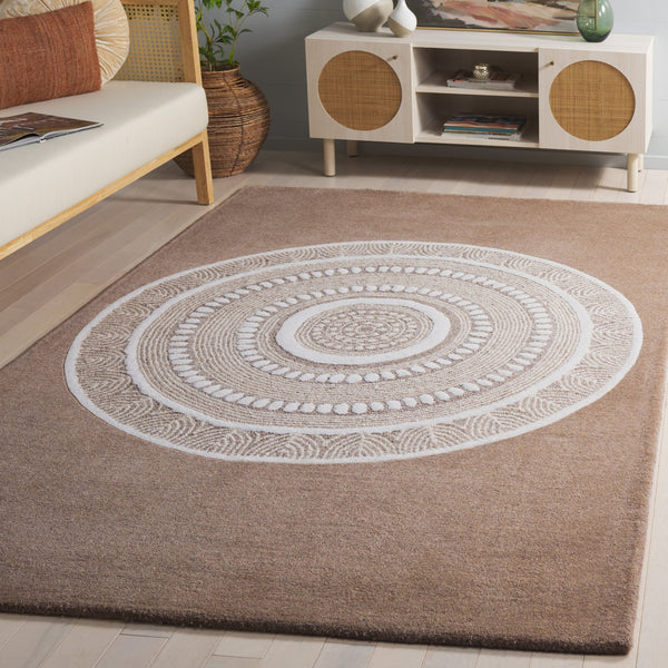 Safavieh Manhattan Medium Rectangle Area Rug - Hand-tufted Elegance With Luxurious Comfort For Modern Spaces Brown ,Ivory 80% Wool,20% Cotton Man478t-5