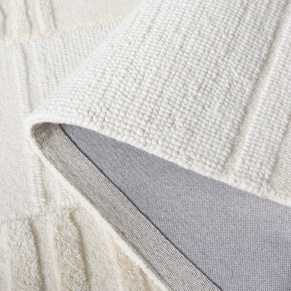 Safavieh Manhattan 578 Hand Tufted Contemporary Rug Ivory / Beige 8' x 10'