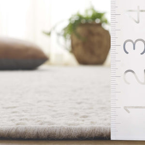 Safavieh Manhattan Handwoven Area Rug – Luxurious Modern Design With Traditional Craftsmanship For Any Space Ivory 85% Wool,15% Cotton Man679a-8