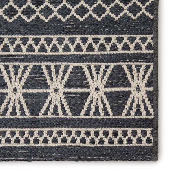 Jaipur Living Jaipur Living Vella Geometric Trellis Indoor Outdoor Polypropylene Low Pile Area Rug Dark Blue 5'X7'6" RUG147398