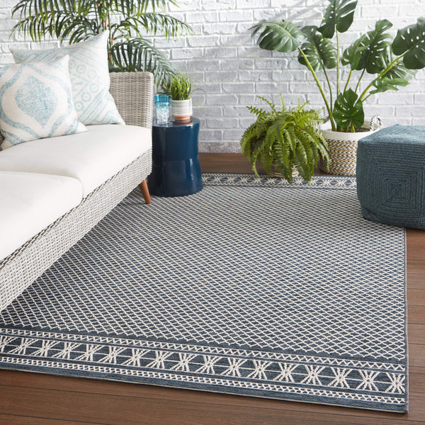 Jaipur Living Jaipur Living Vella Geometric Trellis Indoor Outdoor Polypropylene Low Pile Area Rug Dark Blue 5'X7'6" RUG147398