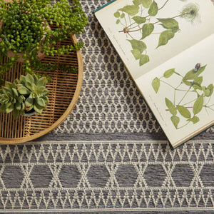 Jaipur Living Jaipur Living Vella Geometric Trellis Indoor Outdoor Polypropylene Low Pile Area Rug Gray 5'X7'6" RUG147401