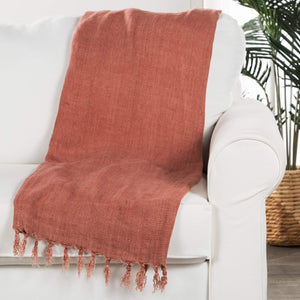 Jaipur Living Jaipur Living Lisabet Linen Throw Blanket with Knotted Fringe for Farmhouse Decor Pink THR100193