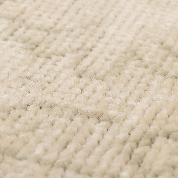 Maya Hand-knotted Wool Viscose Area Rug Distressed Silver Bordered Accent