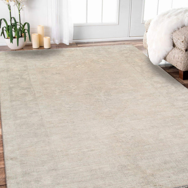 Maya Hand-knotted New Zealand Wool Viscose Ivory Rug with Silver Washed Patina