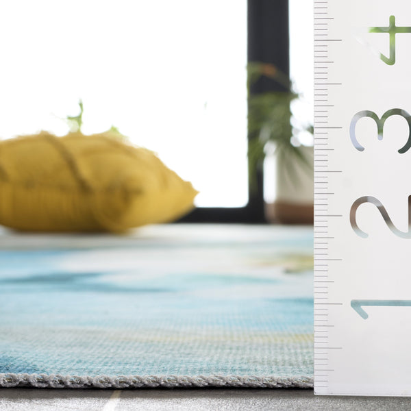 Safavieh Malibu Contemporary Area Rug - Durable, Washable, Slip-resistant Floral Design For Modern Spaces Light Blue ,Ivory Polyester Pile Mbu851l-5