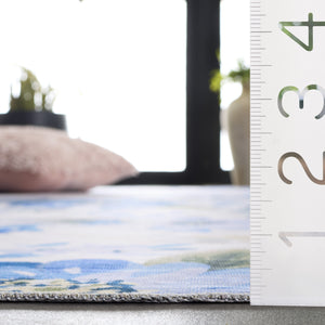 Safavieh Malibu Contemporary Runner Rug – Floral Design In Tranquil Hues For Hallways And Entryways, Durable & Washable Light Blue ,Blue Polyester Pile Mbu852l-5