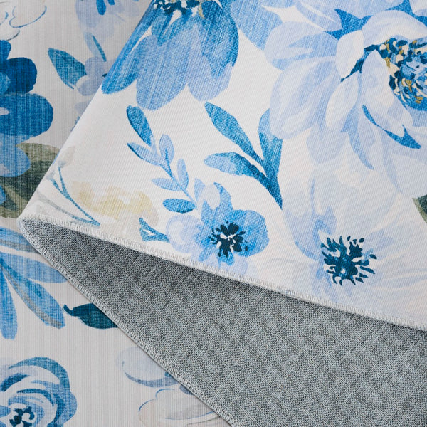 Safavieh Malibu Elegant Area Rug With Floral Pattern - Washable, Slip-resistant, Perfect For Any Space Light Blue ,Blue Polyester Pile Mbu852l-8