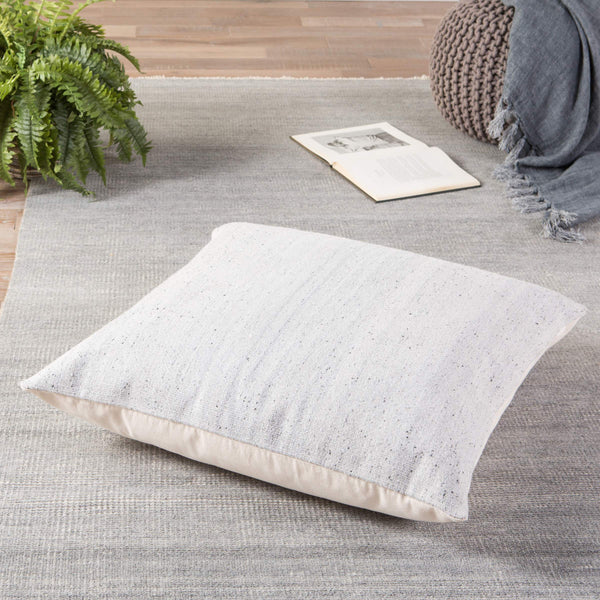 Jaipur Living Jaipur Living Heathered Viscose Wool Floor Pillow Cover for Bohemian Reading Nooks Light Gray PLC102250