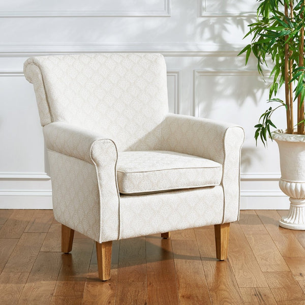Safavieh Hazina Club Chair - Luxurious Paisley Upholstery, Classic Design, Perfect For Living Spaces & More Beige Flower MCR1002F
