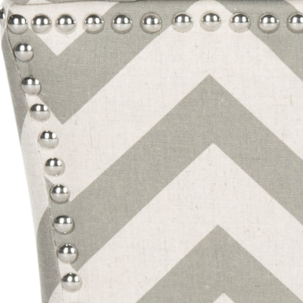 Safavieh Flora Stylish Grey Chevron Storage Ottoman With Nail Head Trim - Chic Accent For Any Room MCR4670A