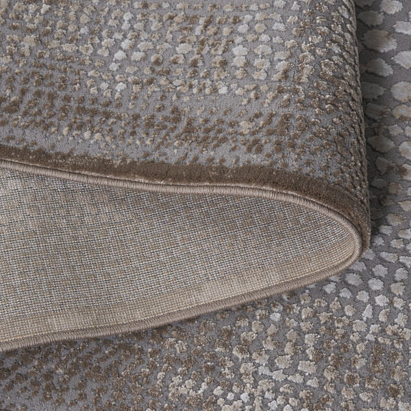 Safavieh Meadow Modern Turkish Area Rug - Luxurious Grey And Ivory Design For Sophisticated Living Spaces Brown ,Ivory Polyester Mdw333t-5