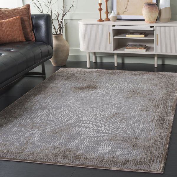 Safavieh Meadow Modern Turkish Area Rug - Luxurious Grey And Ivory Design For Sophisticated Living Spaces Brown ,Ivory Polyester Mdw333t-5