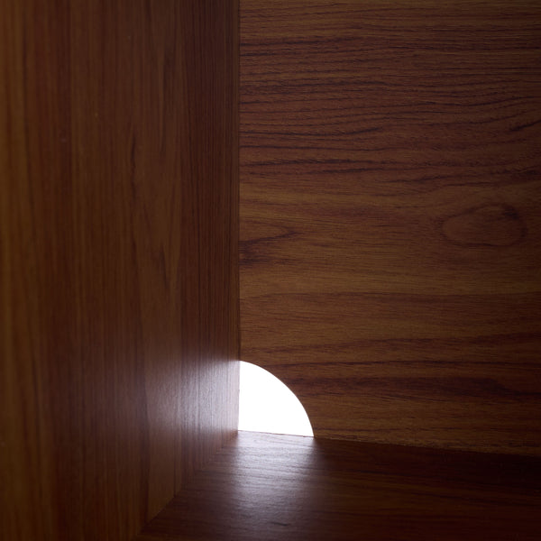 Safavieh Adrin 3 Drawer Sideboard/Media Stand In Walnut - Elegant Storage Solution For Modern Living Spaces Walnut ,Brass Pb ,Mdf Med3105a-2bx