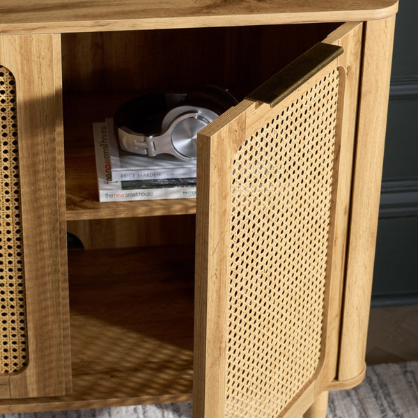 Safavieh Brey Stylish Compact Sideboard & Media Stand With Rattan Weave Design For Modern Living Spaces Oak / Brass MED3107C