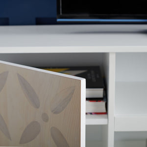 Safavieh Faye Modern 3-Shelf Media Stand With Geometric Pattern, Whitewashed Finish & Storage Solutions MED5011A