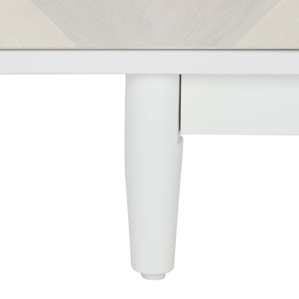 Safavieh Tay 3-Shelf Media Stand: Retro-Chic Design With Chevron Pattern, Storage & Style For Your Living Room MED5012A