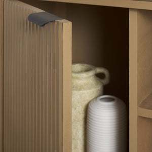 Safavieh Thurston 2-door Media Stand - Elegant Tv Cabinet For Stylish Living Spaces And Organized Entertainment Desert Brown Wood Med5712c