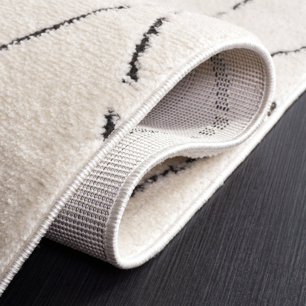 Safavieh Melody Elegant Area Rug - Luxurious Softness, Durable Design, Bohemian Charm For Timeless Spaces Ivory ,Black Polyester Mel112b-10