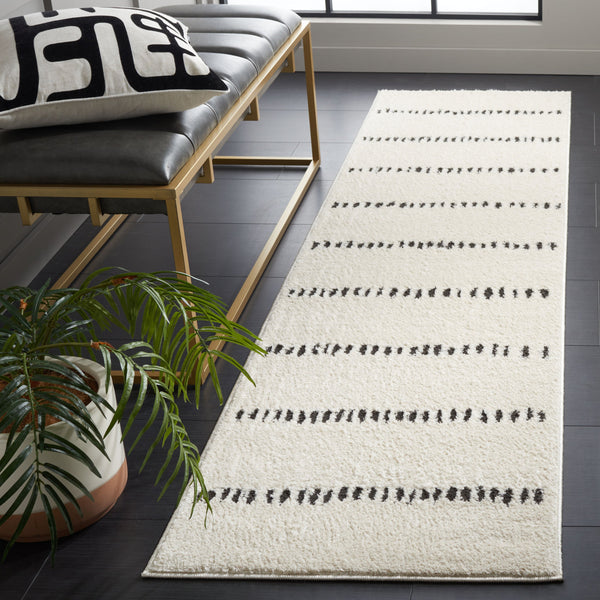 Safavieh Melody Modern Ivory And Black Geometric Rug — Low-Pile, Durable Power-Loomed Performance For Homes 6'-0" x 8'-0" MEL114A-68