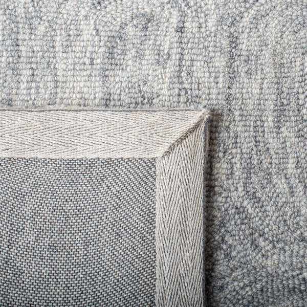 Safavieh Metro Hand-tufted Wool And Cotton Runner Rug - Timeless Elegance With Geometric Design For Home Decor Grey Wool And Cotton With Latex Met124f-9