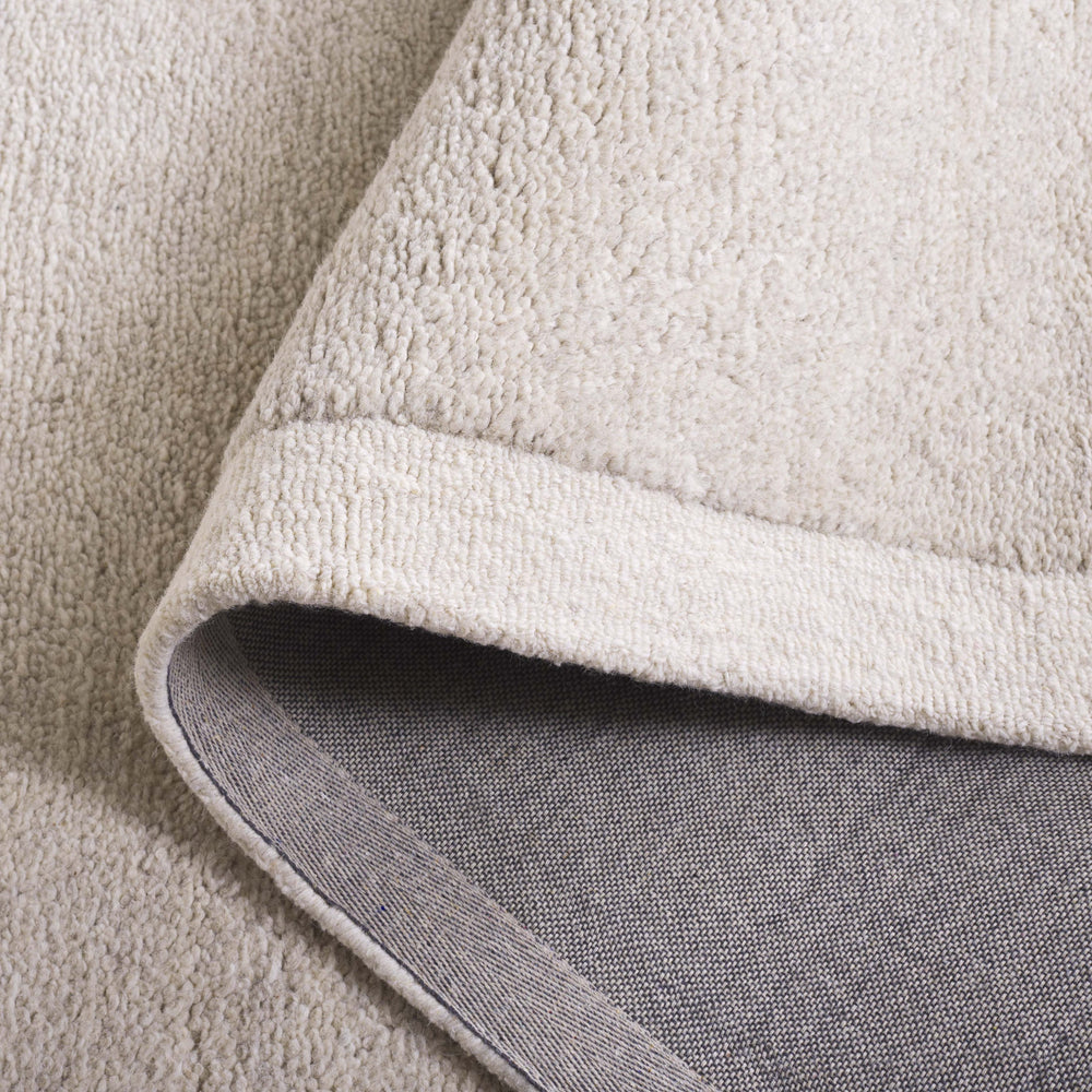 Safavieh Metro Hand-Tufted Light Grey Ivory Wool-Cotton Rug Square, Timeless Minimalist Texture For Living Areas 6'-0" x 6'-0" MET153G-6SQ