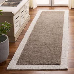 Safavieh Metro Artisan Hand-Tufted Wool-Cotton Rug In Rich Brown And Ivory Tones, Plush 0.5" Pile, India-Crafted Elegance 5'-0" x 8'-0" MET153T-5