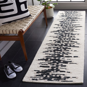 Safavieh Metro Hand‑Tufted Black & Ivory Abstract Rug — 80% Wool Plush 8X10 Statement Piece For Modern Homes 6'-0" x 9'-0" MET175Z-6