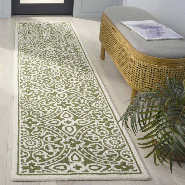 Safavieh Metro Hand-tufted Area Rug - Luxurious Wool Pile With Timeless Design For Elegant Home Décor Green ,Ivory Wool Pile Met256y-4