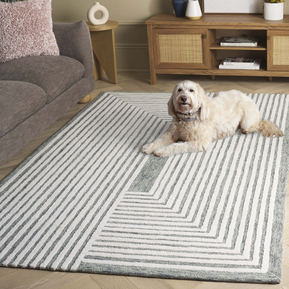 Safavieh Metro Hand-Tufted Green Ivory Runner Rug — Wool-Cotton Low-Pile Geometric Design For Hallways 2'-3" x 8'-0" MET389Y-28