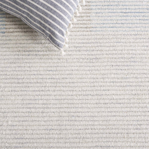 Safavieh Metro Hand-tufted Wool Pile Runner Rug - Modern Abstract Design For Elegant Home Décor Upgrade Ivory ,Light Blue Wool Pile Met481a-5