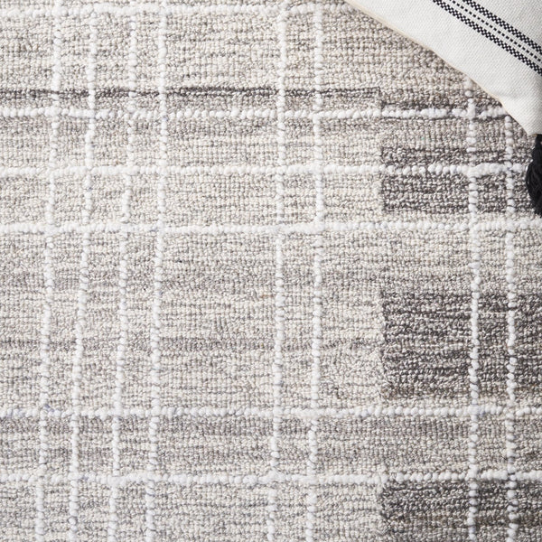 Safavieh Metro Hand-tufted Area Rug: Luxurious Comfort And Timeless Style For Your Living Space Decor Grey 80% Polyester,20% Cotton Met501f-5