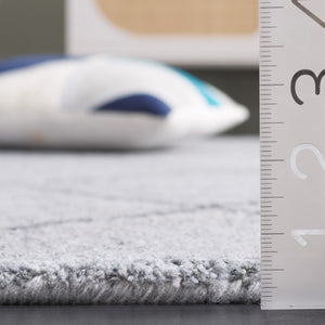 Safavieh Metro 525 MET525 Hand Tufted Modern Rug Grey / Charcoal MET525F-3