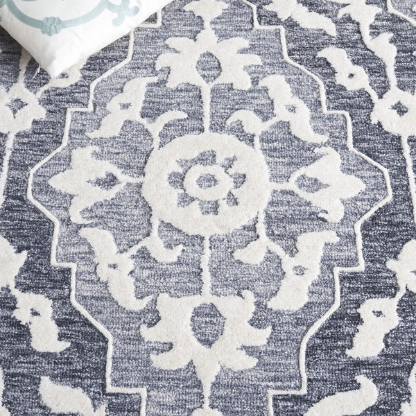 Safavieh Metro Elegant Hand-tufted Runner Rug For Hallways - Luxurious Wool Blend With Timeless Style Light Blue ,Grey 80% Wool,20% Cotton Met709l-5