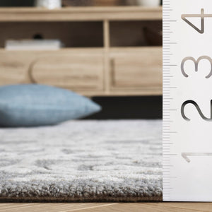 Safavieh Metro Elegant Hand-tufted Area Rug In Grey And Ivory – Perfect For Living Room And Bedroom Decor Grey ,Ivory 80% Wool,20% Cotton Met710f-3