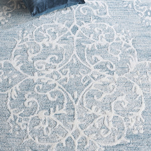 Safavieh Metro Elegant Hand-tufted Grey And Ivory Runner Rug – Perfect For Hallways And Narrow Spaces Blue ,Ivory 80% Wool,20% Cotton Met710m-5