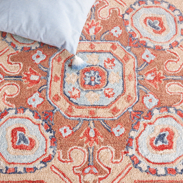 Safavieh Metro Exquisite Hand-tufted Area Rug - Timeless Elegance With Floral & Geometric Patterns, 80% Wool Red ,Beige 80% Wool,20% Cotton Met728q-28