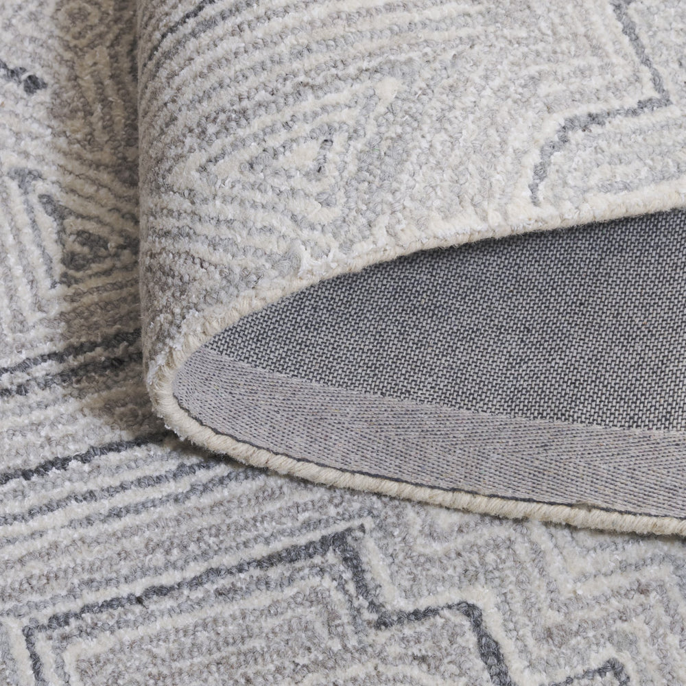 Safavieh Metro Hand-Tufted Wool-Viscose Area Rug In Grey Beige — Low-Profile 3/8" Pile, Contemporary Geometric Style 9'-0" x 12'-0" MET779F-9