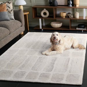 Safavieh Metro Hand-Tufted Ivory Grey Geometric Round Rug — Wool-Viscose Blend, Low-Profile 3/8" Pile, Durable Elegance 6'-0" x 6'-0" MET780A-6R