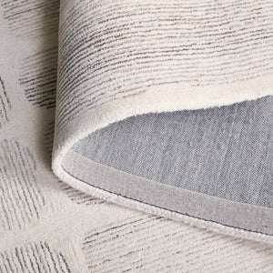 Safavieh Metro Hand-Tufted Ivory Grey Geometric Round Rug — Wool-Viscose Blend, Low-Profile 3/8" Pile, Durable Elegance 6'-0" x 6'-0" MET780A-6R