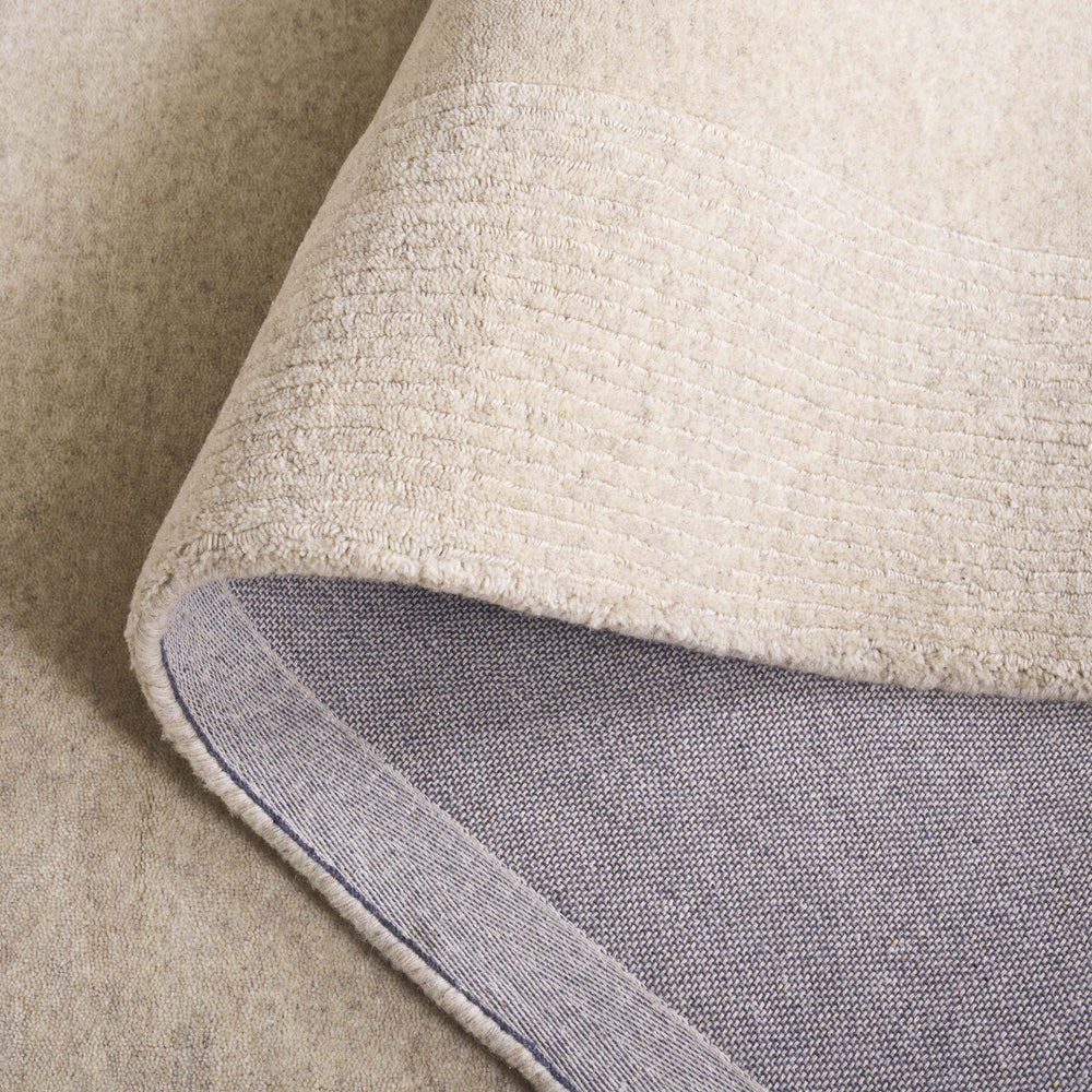 Safavieh Metro Hand-Loomed Wool Cotton Rug In Beige With Minimal Border — Soft, Durable, Artisan-Made Accent 3'-0" x 5'-0" MET807B-3