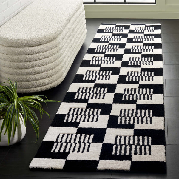 Safavieh Metro Hand-tufted Area Rug - Elegant Geometric Design In Black And Ivory For Modern Living Spaces Black ,Ivory 85% Wool,15% Cotton Met869z-3