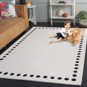 Safavieh Metro 913 Hand Tufted  Rug MET913Z-8